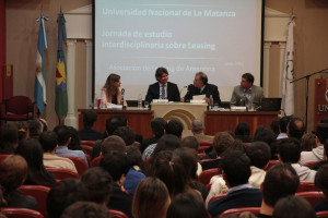 CHARLA UNLAM